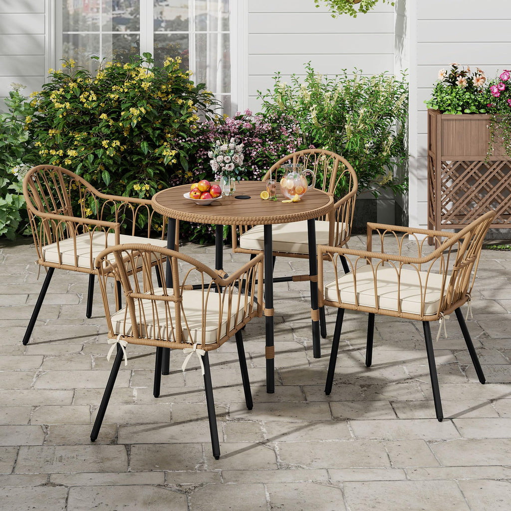 DWVO Wicker Sofa Chair, Single Bistro Armchair with Weatherproof Cushions, Outdoor Dining Chair for Outdoor, Indoor, Beige